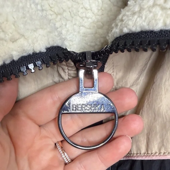 Bershka Zip Up Lined Retro Windbreaker - Picture 6 of 8